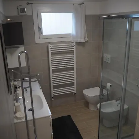 Victoria House Venice