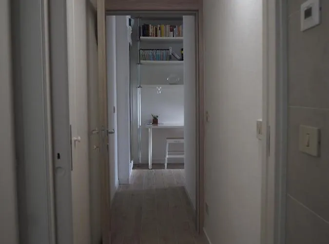 Victoria House Venice